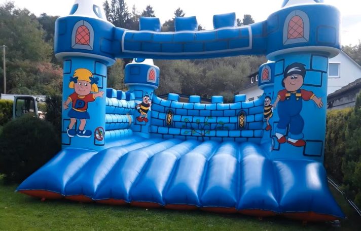 XXL-Ritterburg (200€/Tag)